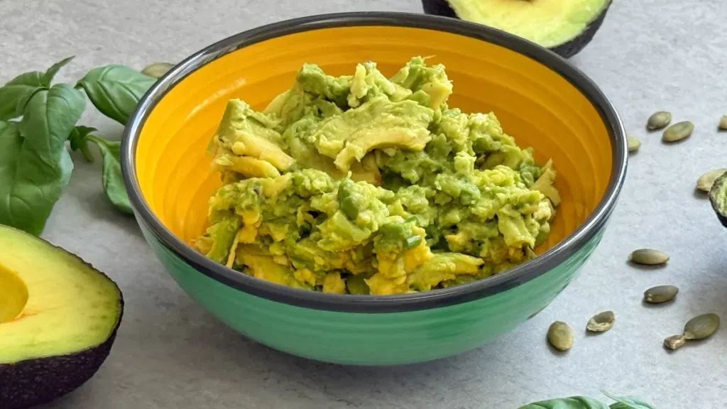National Guacamole Day 2026 deals: Score free food from Qdoba, Del Taco, Tabanero, and more