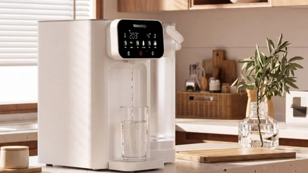 Waterdrops new CT01 water filter just hit Amazon with a launch deal