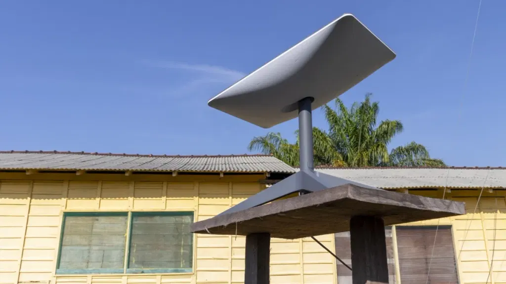 New Starlink partnership to bring phone service to remote U.S. areas