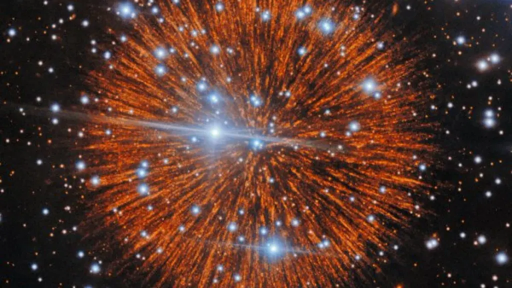 Zombie star gets its close-up in a stunning new supernova image