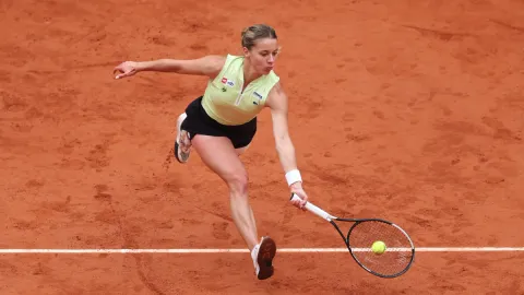 How to watch Shnaider vs. Chwalinska online for free
