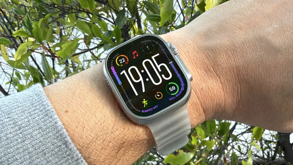 Apple Watch Ultra 4 Review: The smartwatch for the health-conscious