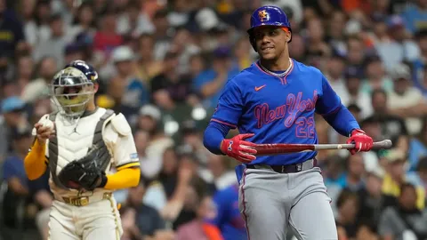 Mets fans declare it's 'time to watch another sport' as $765m star goes down days after Trump's scathing jab