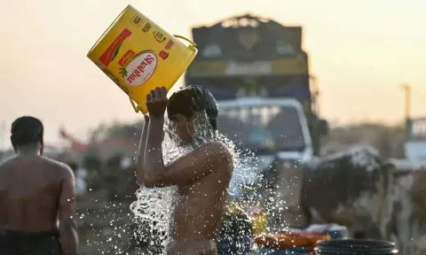 Below-normal rainfall, above-normal temperatures expected in most parts of country from June to August: PMD