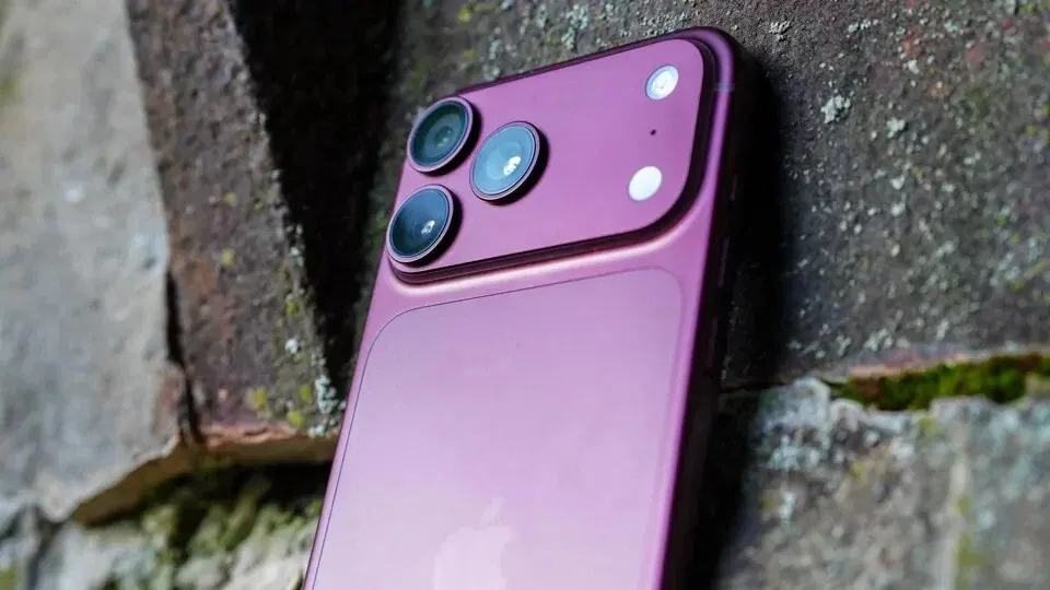 Older iPhones Won't Get Previously Promised Camera Controls After All