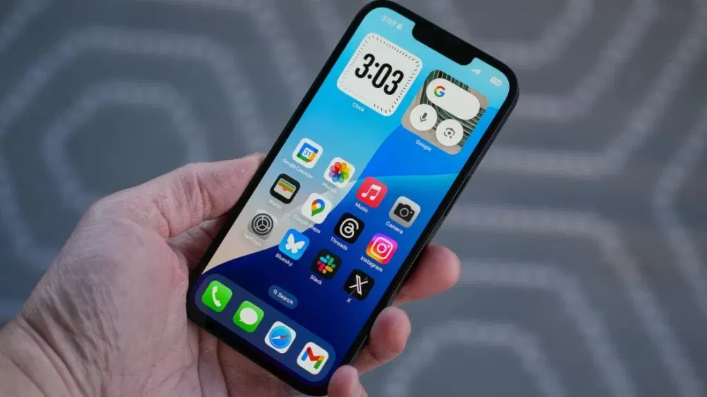 Does Apple Owe You Money? How to Claim Part of $250M Siri AI Settlement