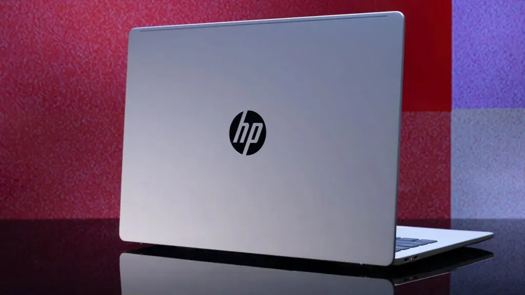 First Intel Wildcat Lake Laptops Show Up in China, Priced to Beat the MacBook Neo