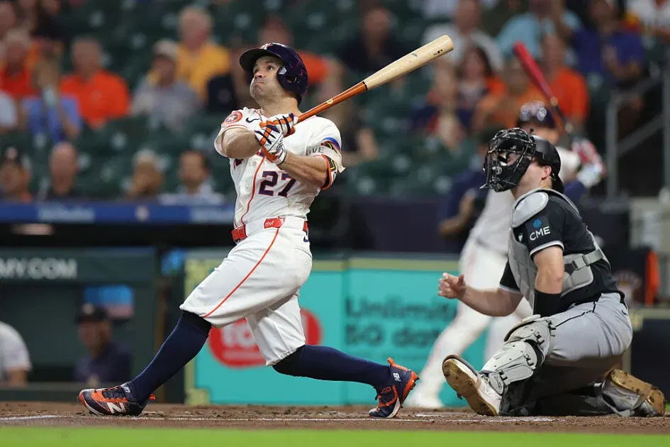 How to Watch the Chicago White Sox vs. Houston Astros MLB Wild Card Game (Even for Free)