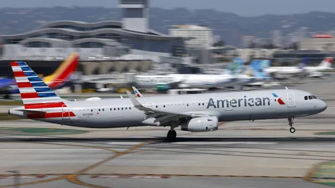 American Airlines Will Switch to Starlink for Now, But Only on Airbus Narrowbodies