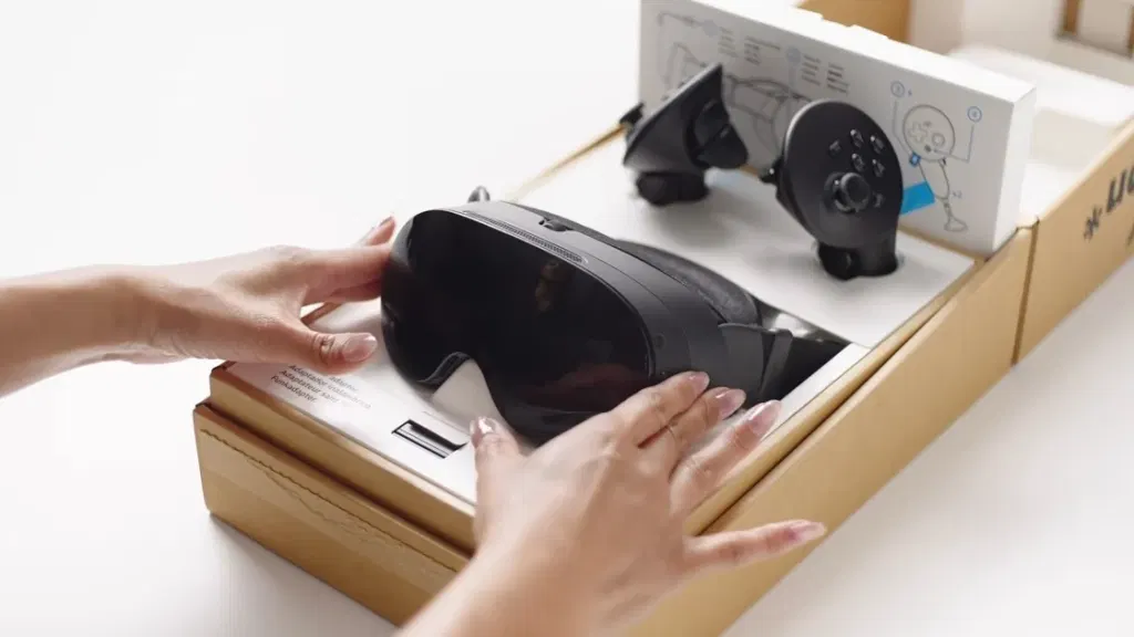 Valve's Steam Frame VR Headset Finally Arrives for $1,059