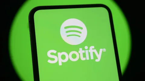 Sick of Making Workout Playlists? Spotify's New Running Mode Can Help