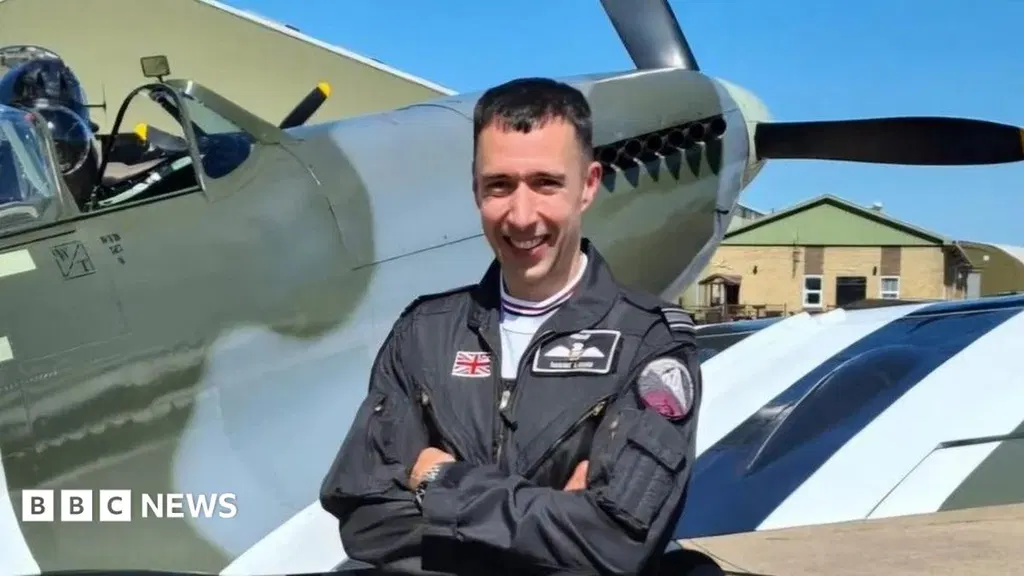 Debris in engine very likely caused Spitfire crash