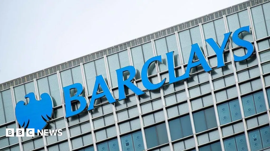 Thousands of Barclays staff call for back-to-office rule reversal