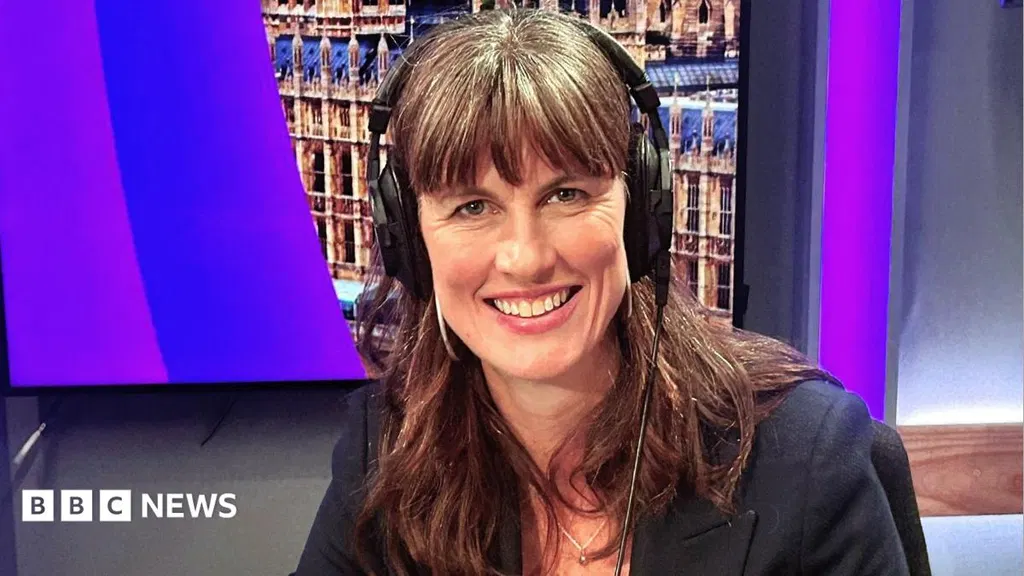Water system a 'disaster', Green deputy leader says