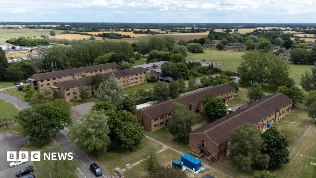 Patrols to start in Essex locations visited by asylum seekers