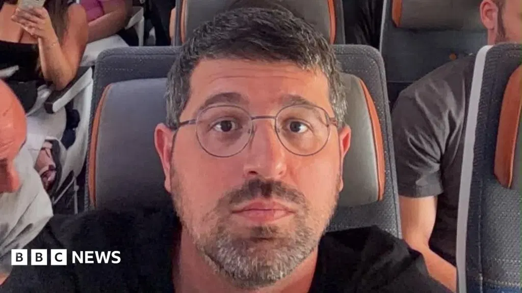 Flydubai passenger describes hugging his children as plane nosedived during attack