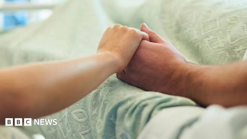 Crisis-hit gender service cancelled 60 surgeries this year, Welsh health minister says
