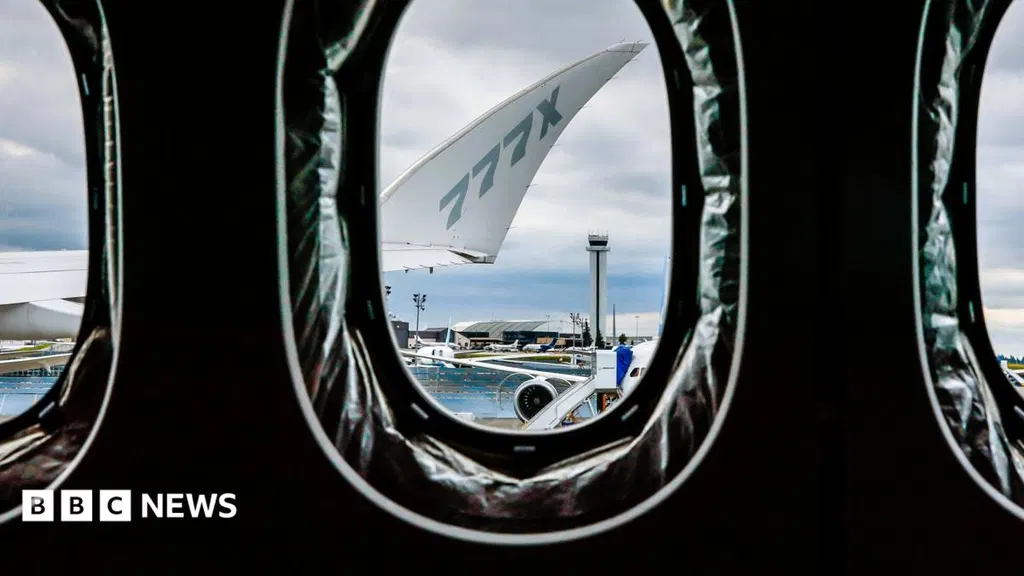 The extreme engineering of aircraft windows