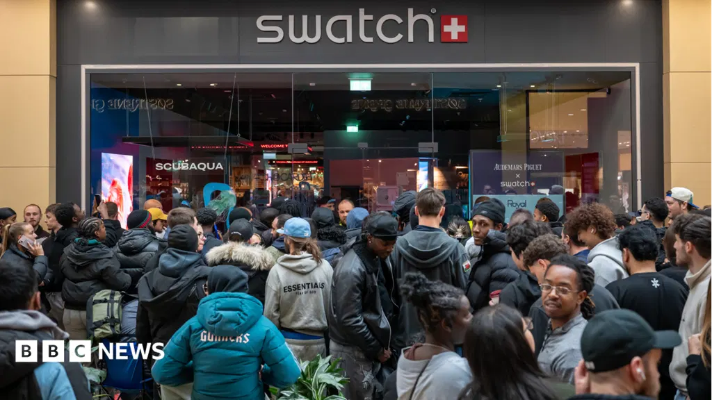 Swatch stores close for second day after crowds