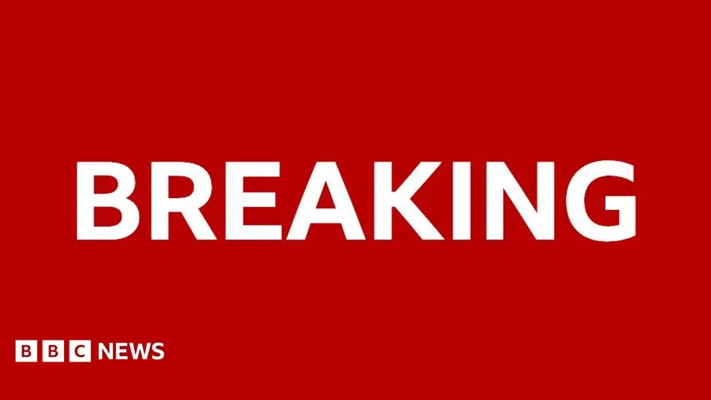 At least 16 killed in attack on mosque in Pakistan