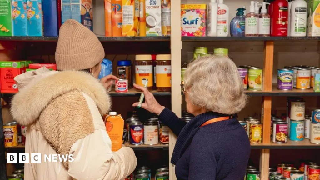 Low-cost food pantry awarded £272k lottery grant