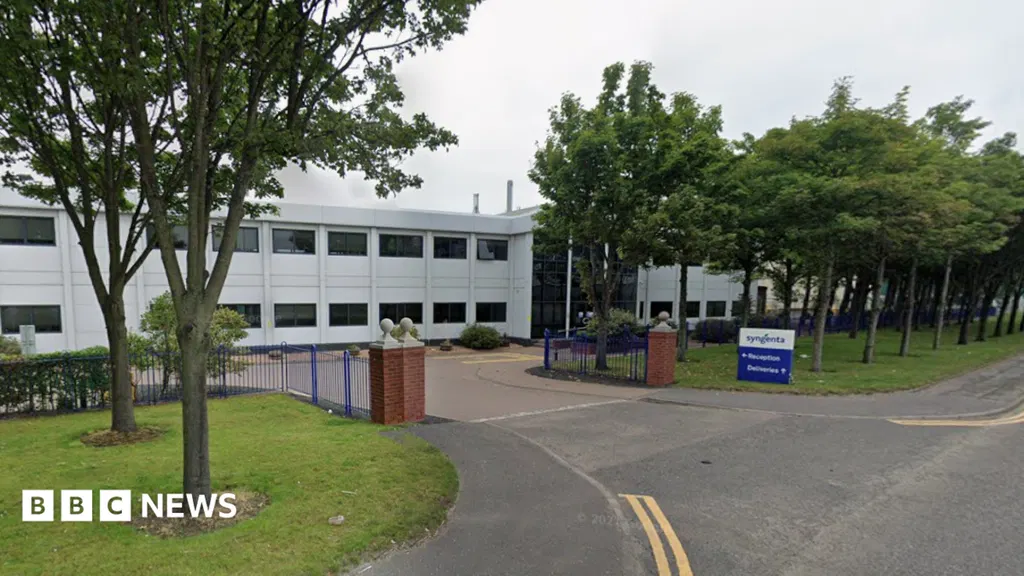 Hundreds of jobs under threat at Grangemouth chemical plant