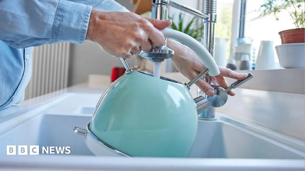 Thames Water apologises after £145,000 customer billing mistake