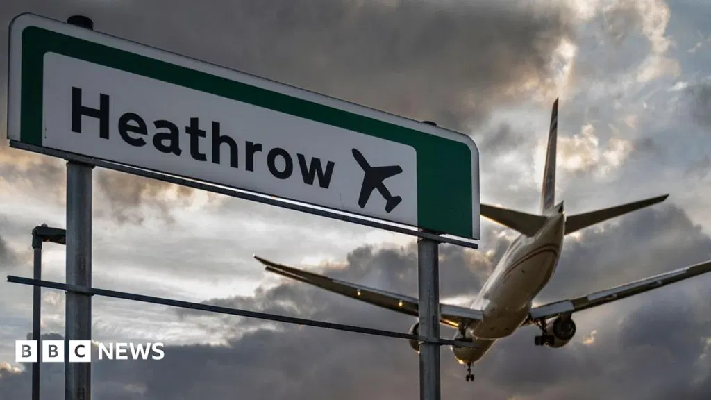 Heathrow Airport warns third runway could be delayed by four years
