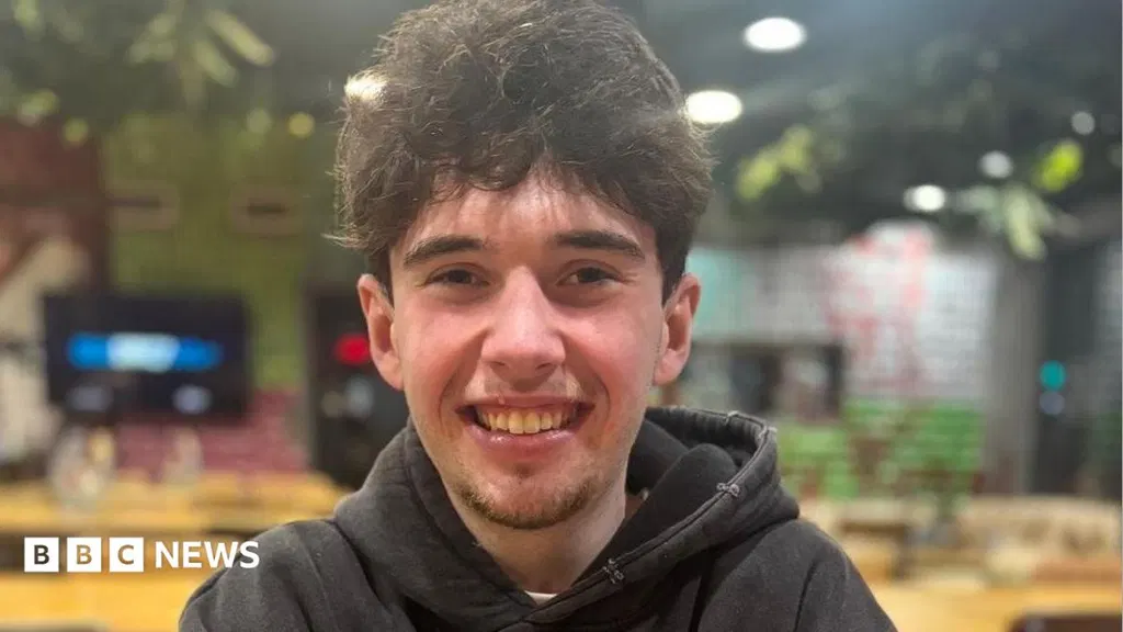Student who accidentally overdosed on paracetamol learns to walk and talk again