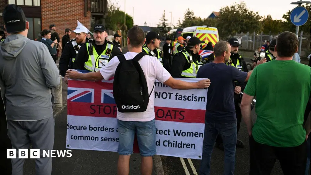 Dozens of migrants taken to Dover after more than 30 hours at sea