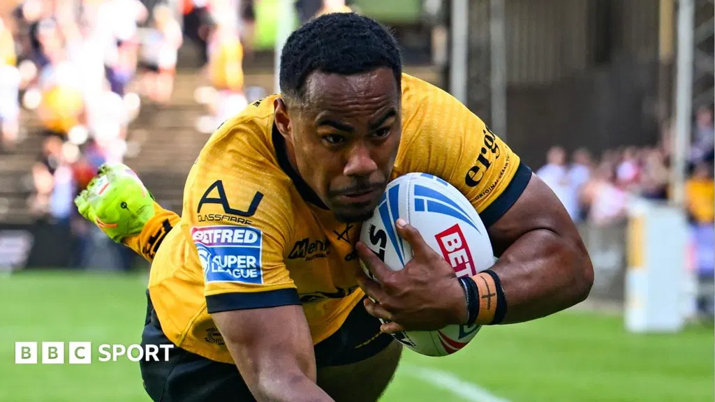 Qareqare hat-trick helps Castleford beat St Helens