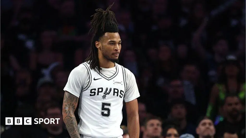Spurs win to move into Western Conference finals
