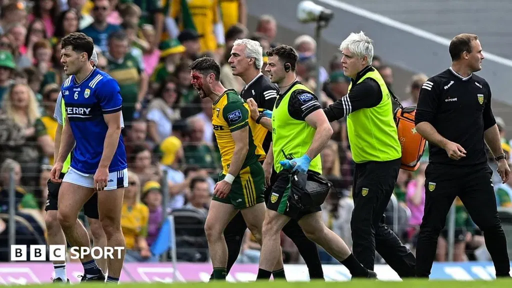 McGuinness and Clifford to avoid bans after Kerry-Donegal melee