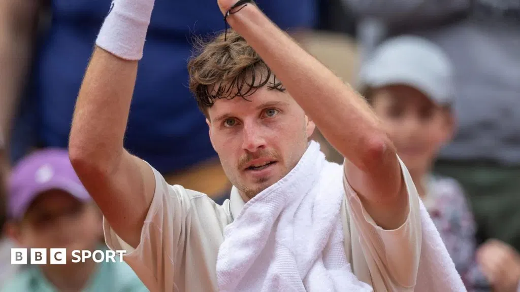 British duo one win from French Open breakthroughs