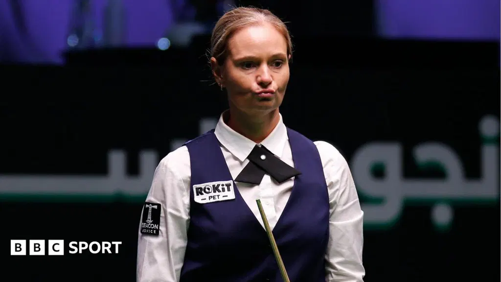 Evans beaten by Thai teenager in World Snooker final