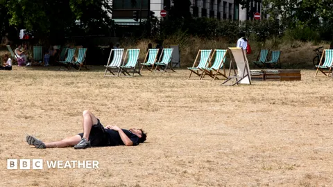 Heatwave conditions to return for many as UK temperatures to peak at 35C