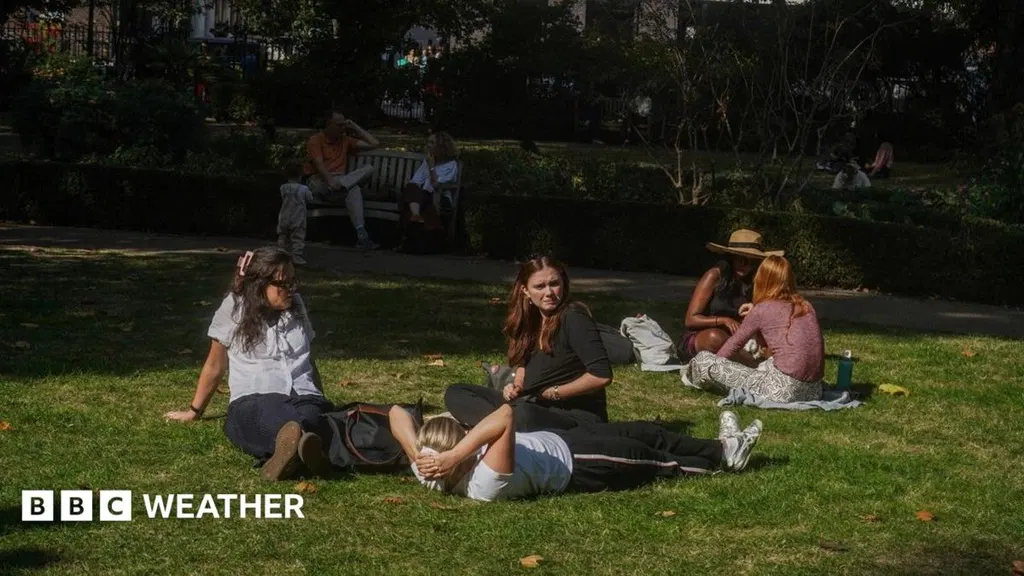 Weekend of mixed UK weather with sunshine before showers arrive for some on Sunday
