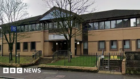 Ex-soldier jailed after woman dumps cocaine at police station