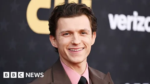 Tom Holland praised for 'powerful' message on dyslexia after turning down SNL
