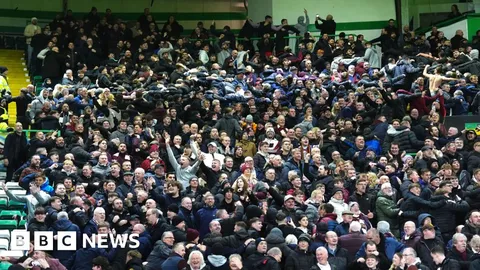 Fans descend on Glasgow for title clincher