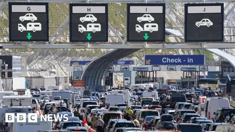 France suspends extra EU border checks at Dover after hours-long queues