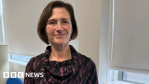 Barrister able to 'rejoin the world' after losing speech following road accident