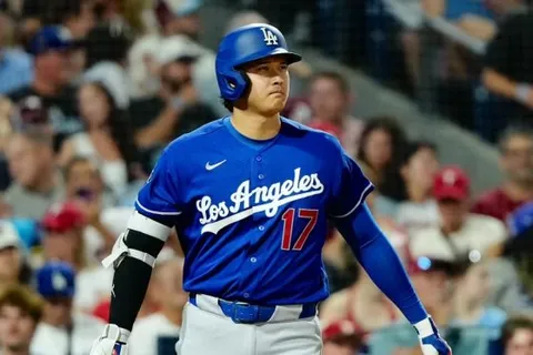 大谷翔平の「心臓に悪い」行動 敵地で珍しい光景…ファンも心配隠せず