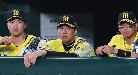 才木浩人が痛恨の被弾後もベンチ最前列で声援を送り続けた