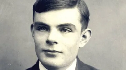 Descubren relato íntimo que muestra a Alan Turing como un hombre sin traumas
