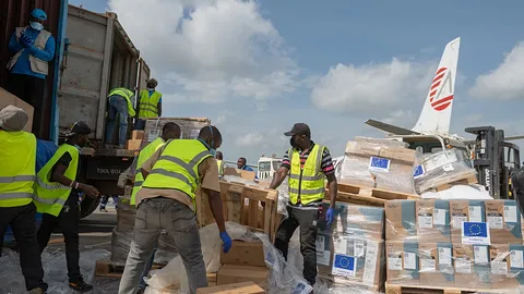 DR Congo steps up Ebola response as cases rise and EU aid arrives