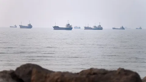 US launches more strikes on Iran as renewed standoff over Strait of Hormuz intensifies