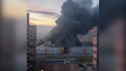 Ukrainian drone strike ignites major blaze at Saint Petersburg warehouses