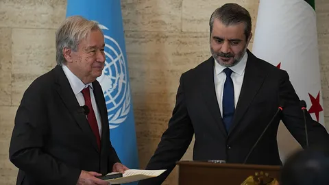 UN chief calls for end of all sanctions on Syria during second day of visit