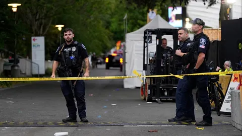 Two people were killed and five others injured in shooting incident at food festival in Seattle, police say